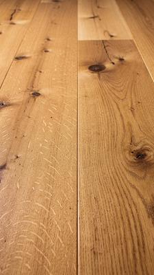 Solid oak boards with oil finish