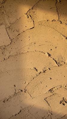 Natural clay plaster surface